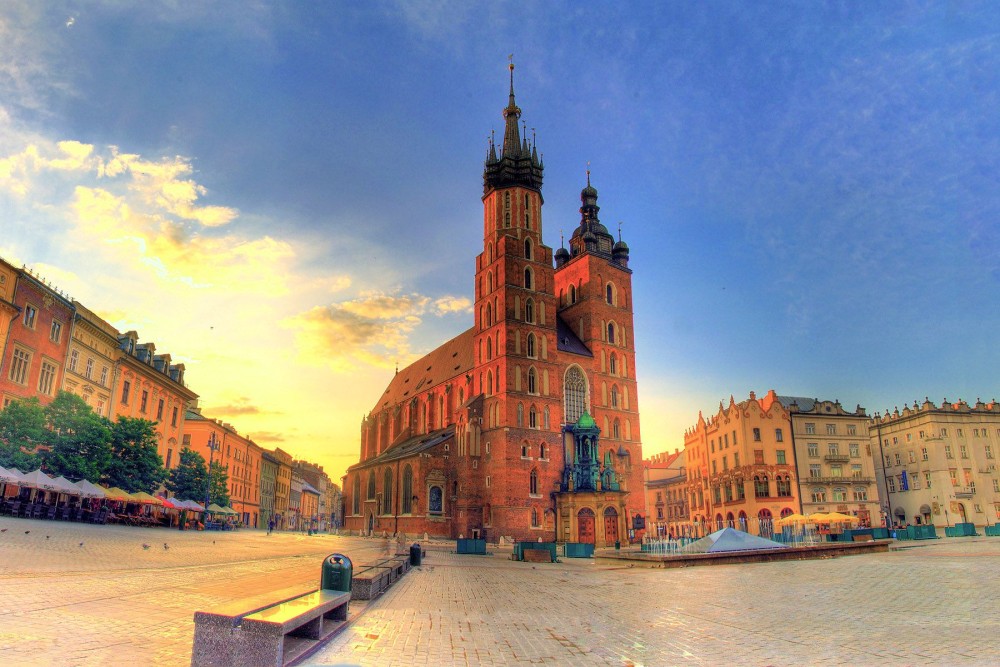 Top 10 Must-See Attractions in Krakow for First-Time Visitors
