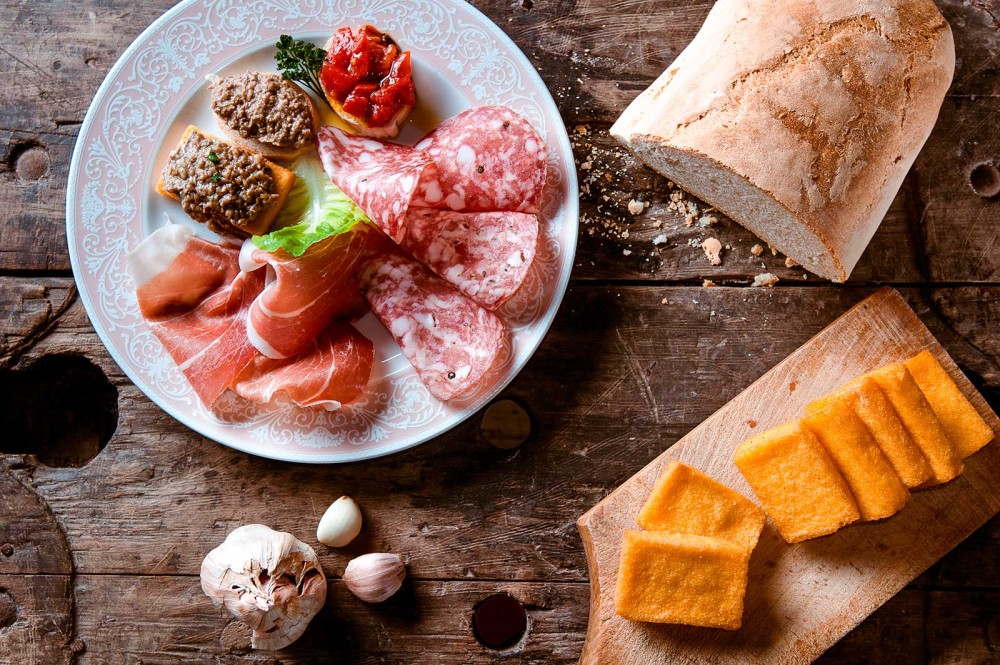 A Food Lover's Guide to Pompeii: Where to Eat and What to Try