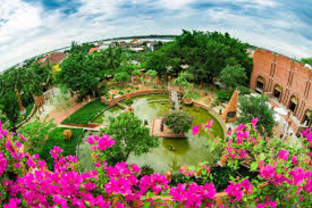 Da Nang’s Hidden Gems: Secret Spots You Must Visit