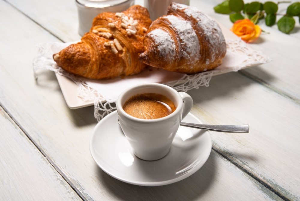 A Food Lover's Guide to Milan: Where to Eat Like a Local