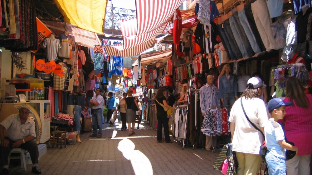 A Shopper’s Paradise: Markets and Bazaars of İzmir