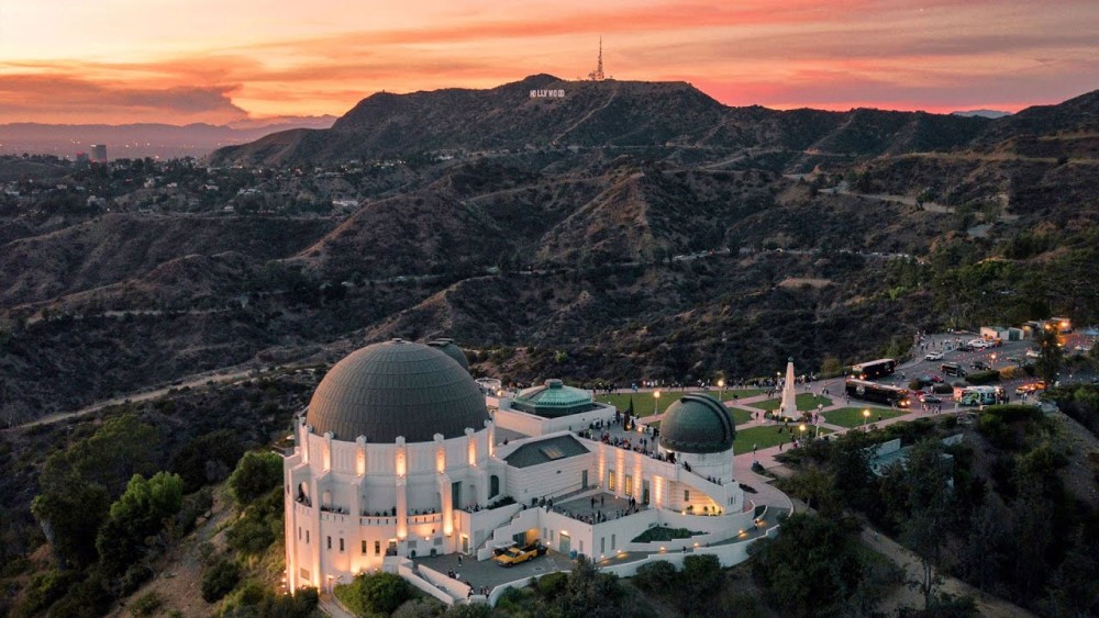 Iconic Los Angeles: Must-See Landmarks and Attractions