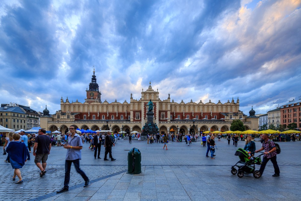 Top 10 Must-See Attractions in Krakow for First-Time Visitors