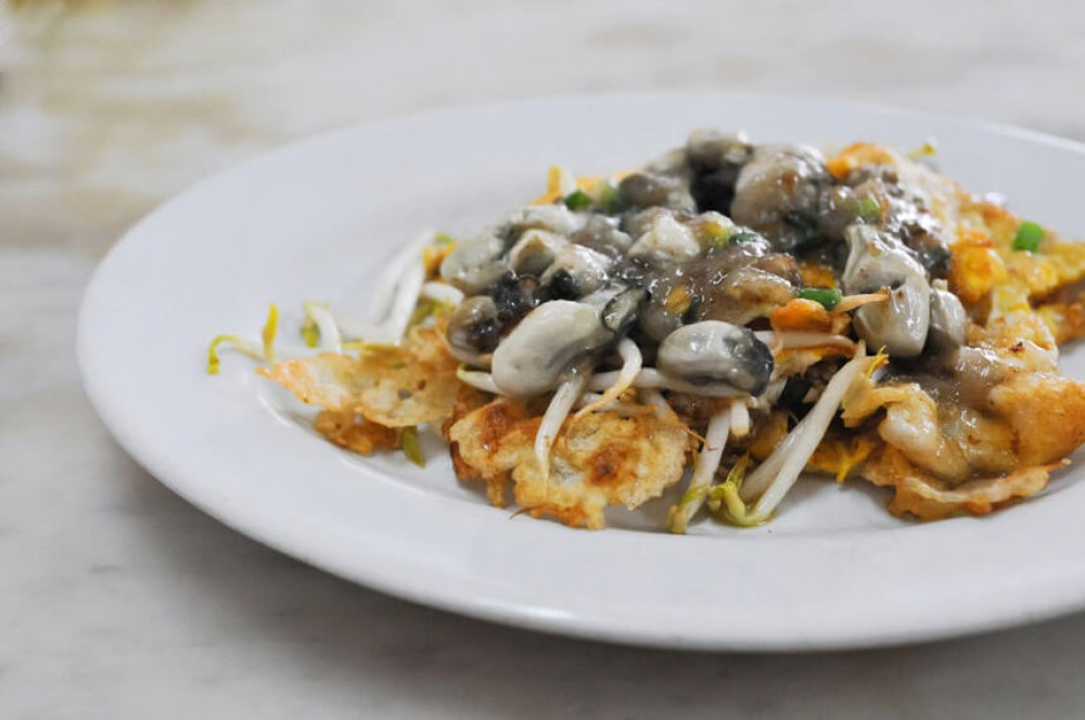 A Foodie’s Tour of Bangkok: Must-Try Local Dishes & Where to Eat Them