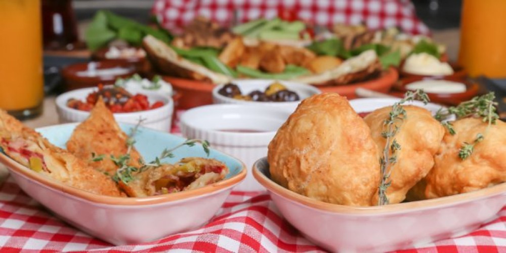 Cesme’s Flavors: A Culinary Delight