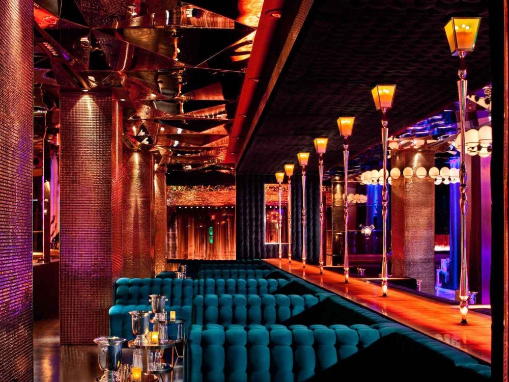 Casablanca by Night: Bars, Clubs, and Entertainment Hotspots