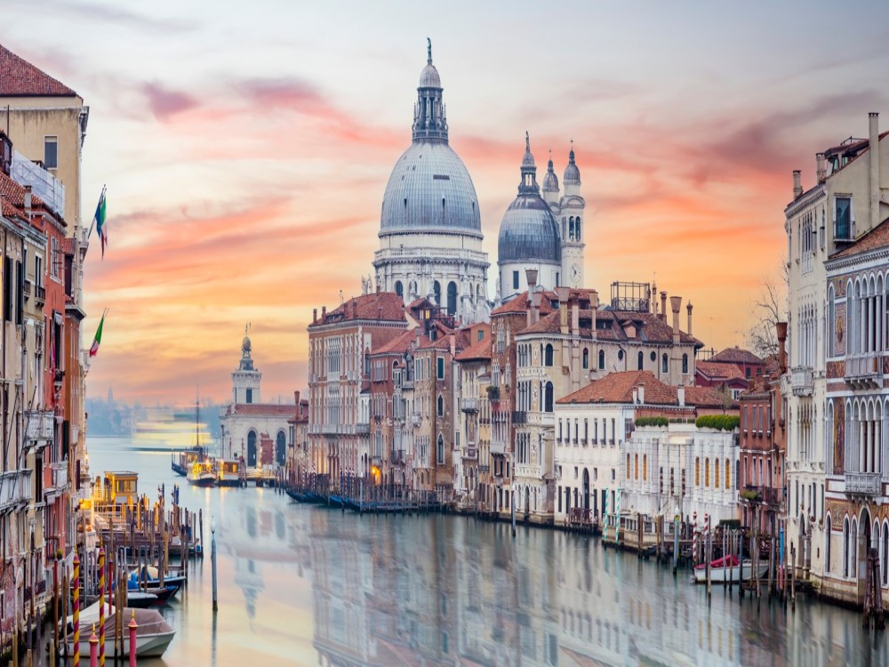 Venice’s Best Hidden Spots for Stunning Views and Photos