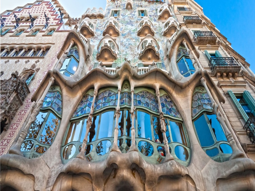 Barcelona for Art Lovers: A Journey Through Gaudí and Beyond