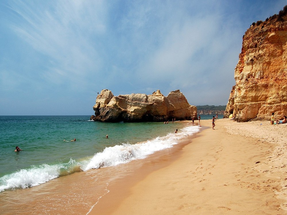 A Cultural Adventure in Praia: Museums, Markets, and More