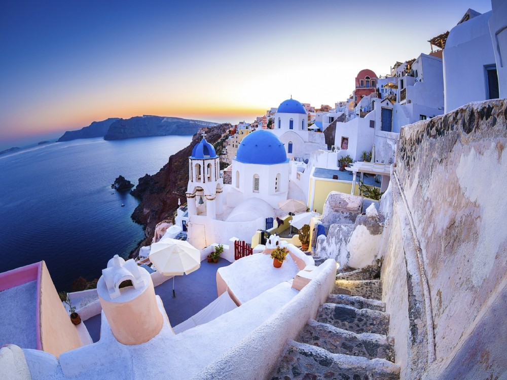 Santorini’s Hidden Gems: Off-the-Beaten-Path Experiences