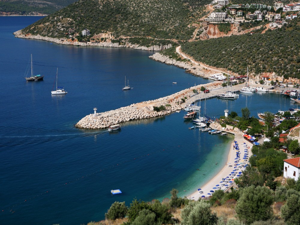 Seaside Serenity: Kalkan’s Best Boat Tours and Water Activitie