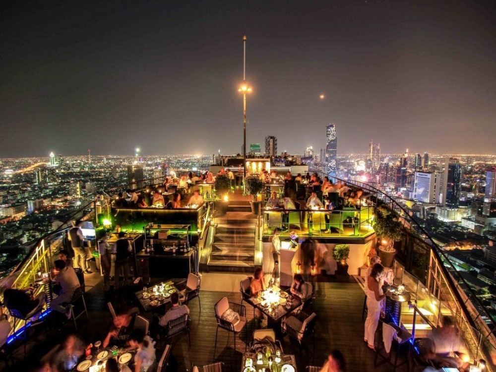 The Ultimate Bangkok Nightlife Guide: Bars, Clubs & Rooftops