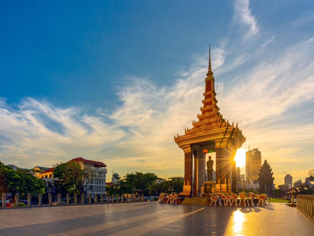 Phnom Penh for First-Timers: Must-See Sights and Activities
