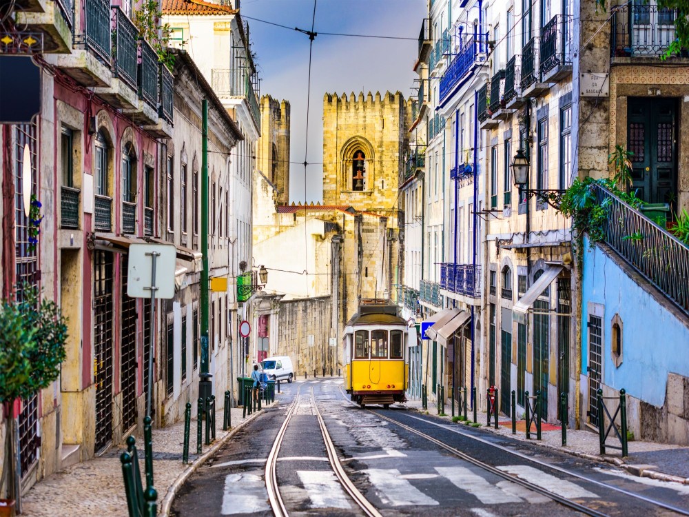 Exploring Lisbon’s Hidden Gems: Off-the-Beaten-Path Sights