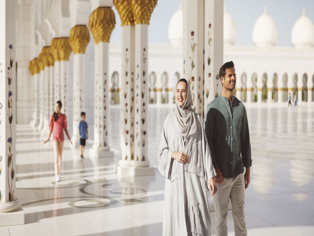 Exploring Abu Dhabi for the First Time: Essential Tips for New Visitors