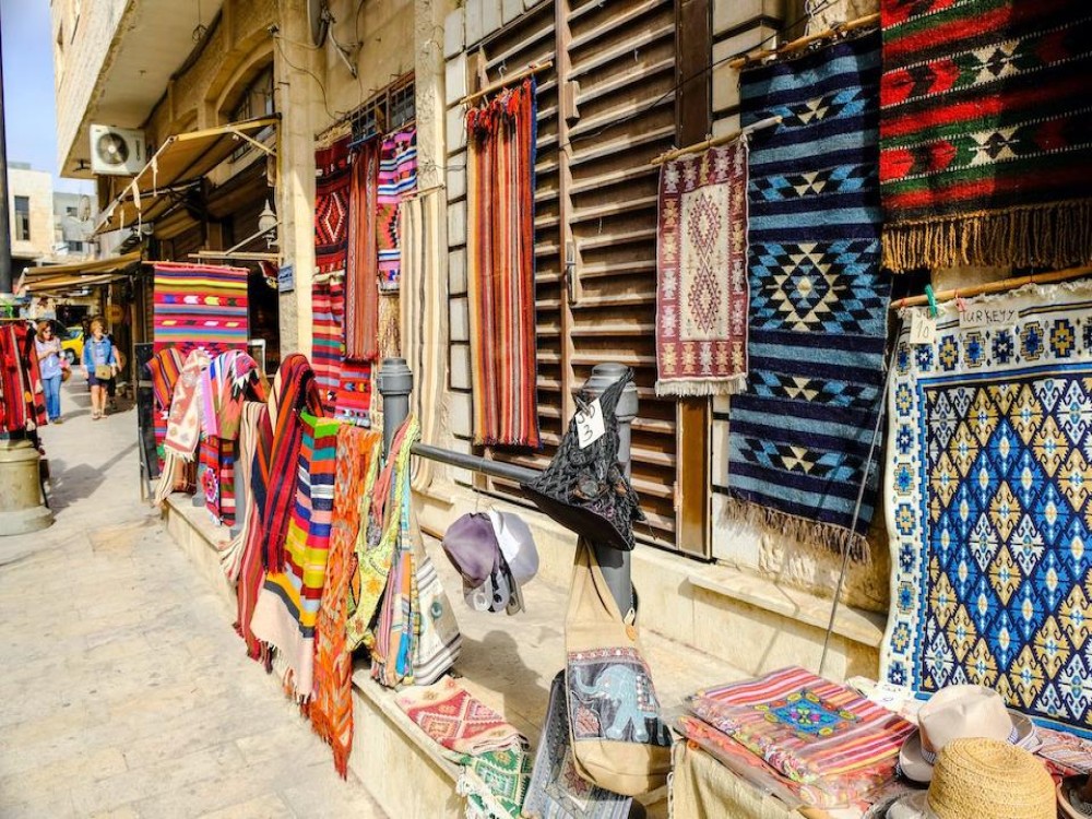 Shopping in Madaba: A Souvenir Hunter’s Guide