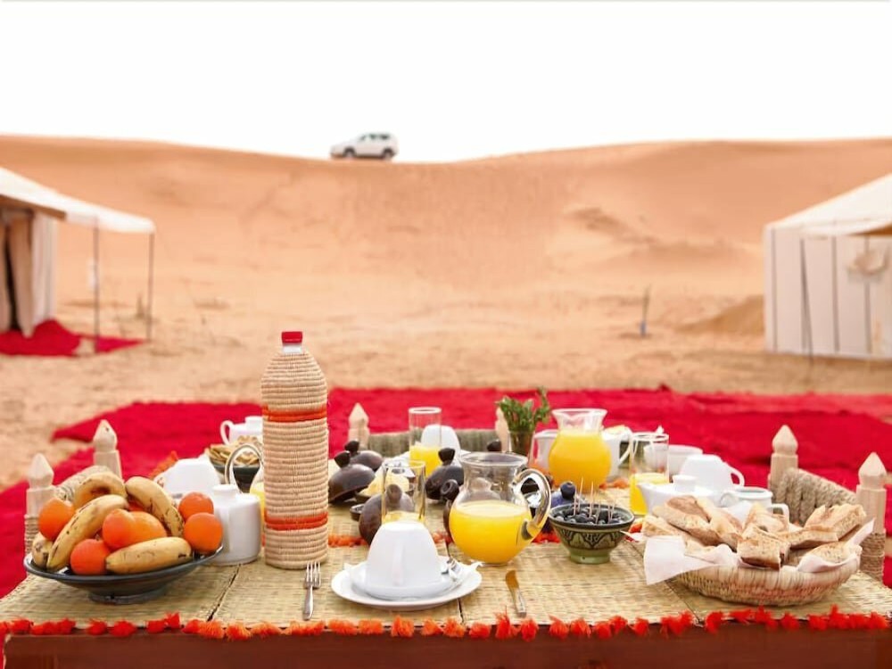 A Food Lover’s Guide to Merzouga: Savoring the Flavors of the Desert