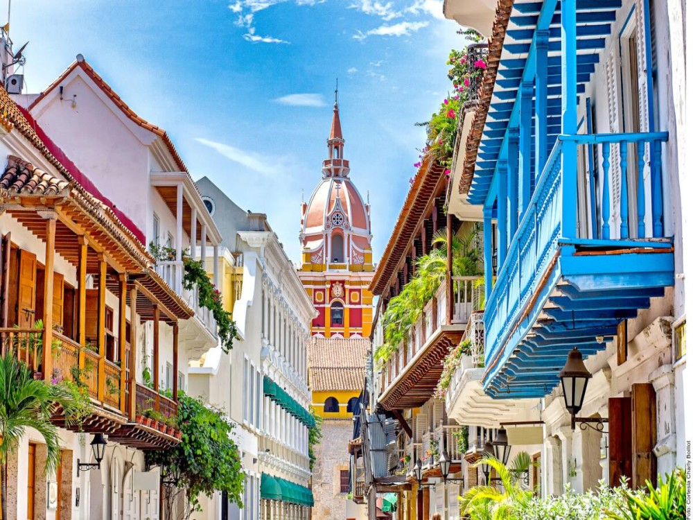 Exploring Cartagena on a Budget: See More, Spend Less