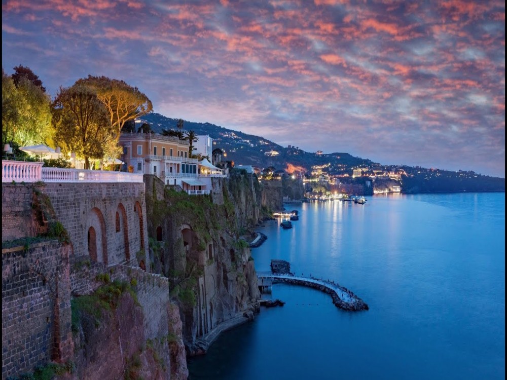Sorrento's Best Beaches: Sun, Sea, and Relaxation