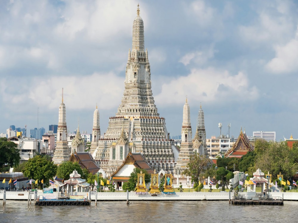 Top 10 Must-See Attractions in Bangkok