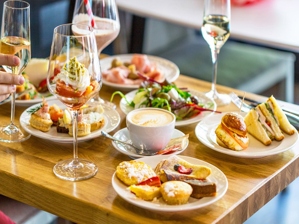 A Taste of Vienna: Must-Try Food and Drinks