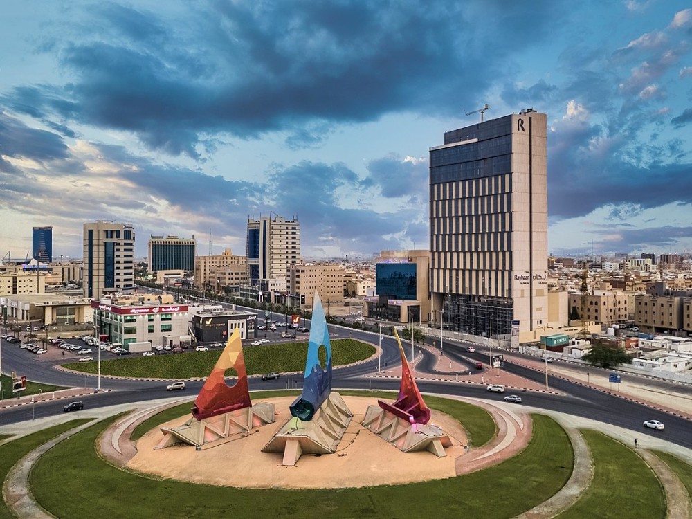 Dammam on a Budget: Affordable Activities and Hidden Gems