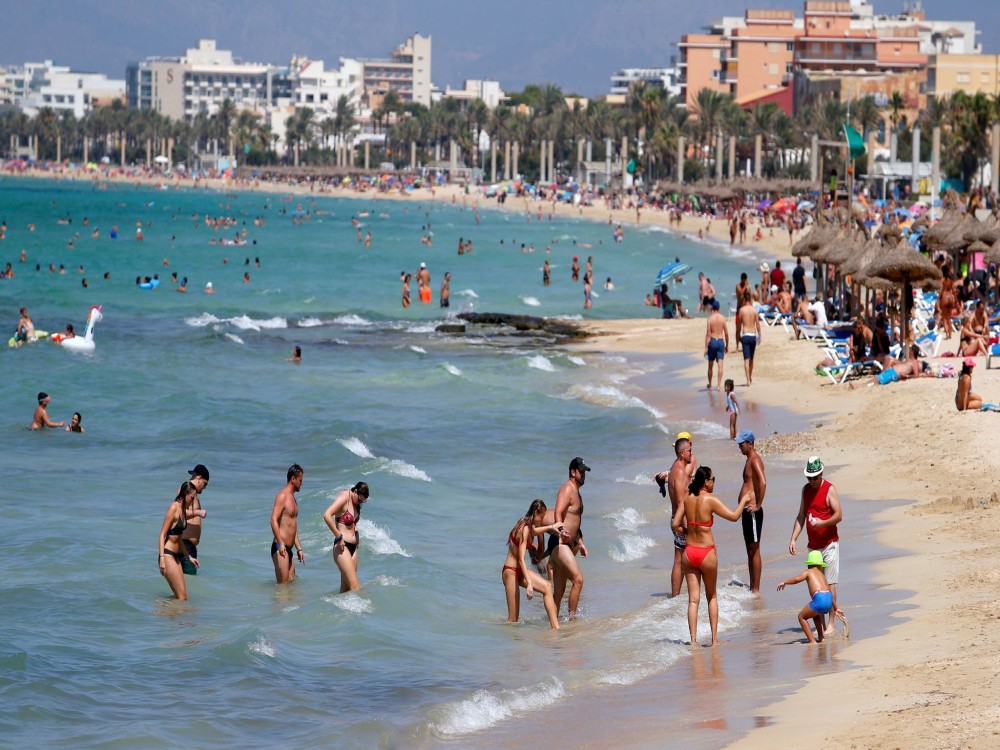 The Ultimate Beach Guide to Mallorca: Where to Sunbathe and Swim