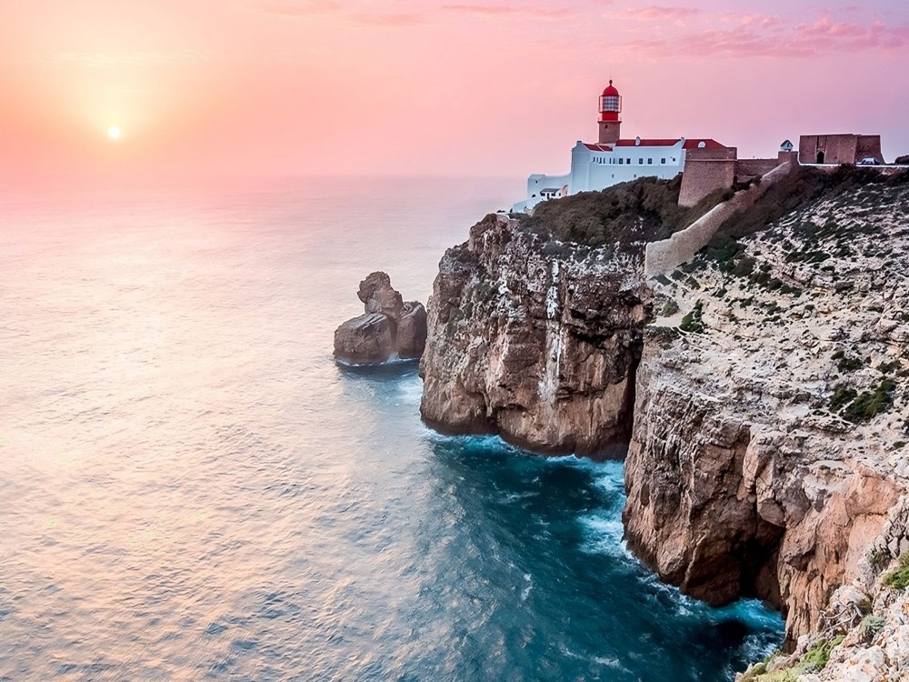 Top 5 Things to Do in Sao Vicente: A First Timer's Guide