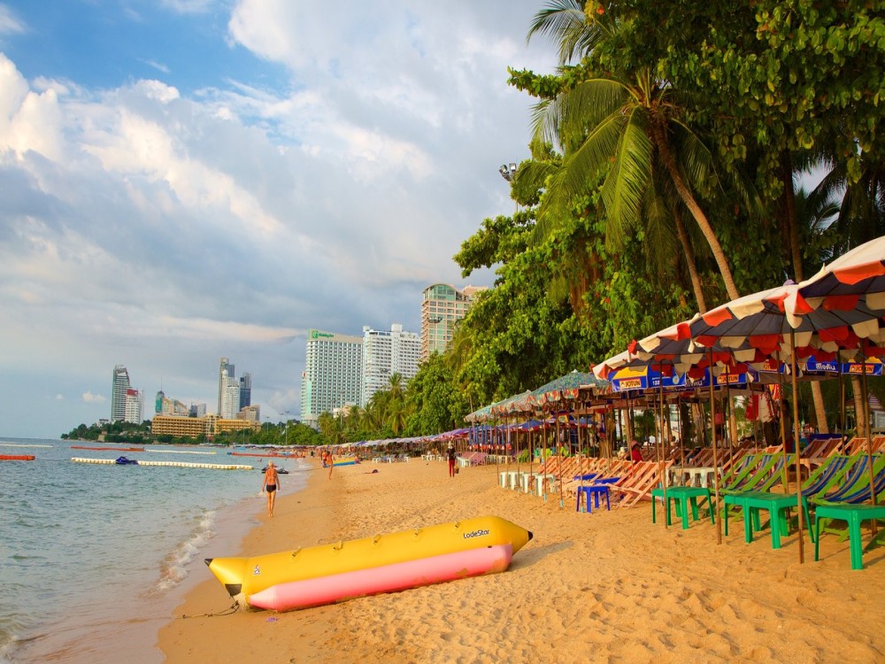 Exploring Pattaya’s Best Beaches and Waterfront Attractions