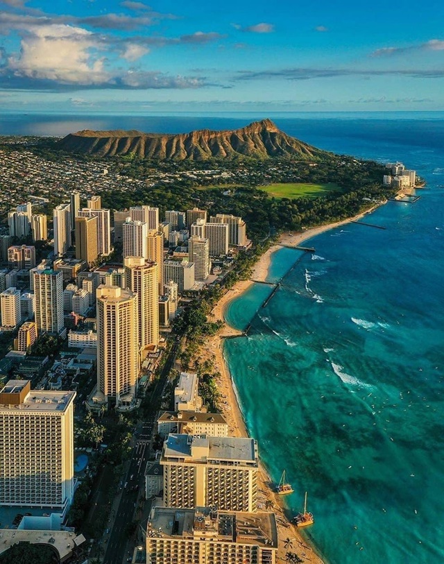 The United States: A diverse land of iconic cities, natural wonders, and unforgettable adventures. 