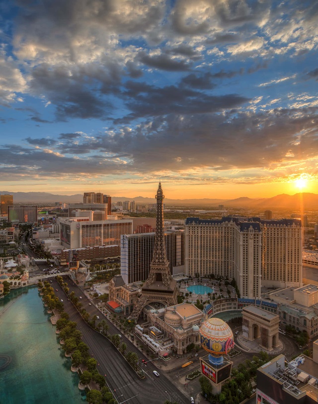 The United States: A diverse land of iconic cities, natural wonders, and unforgettable adventures. 