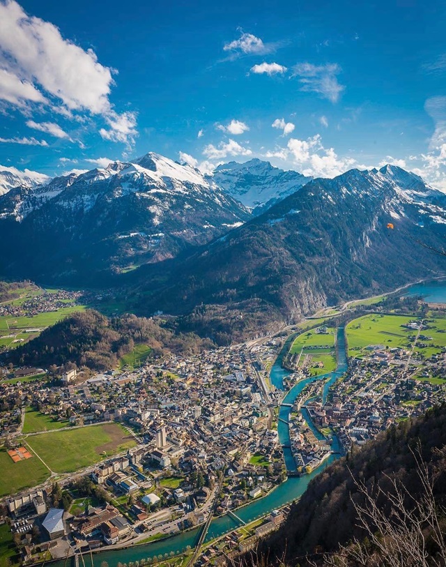 Switzerland: A stunning mix of Alpine peaks, clear lakes, charming cities, and thrilling adventures. 