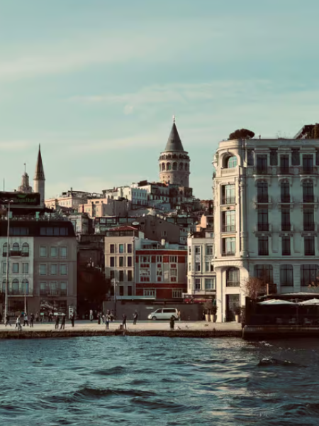 Istanbul: Bosphorus & Golden Horn Cruise Daytime or Sunset | ®ExcursionMania