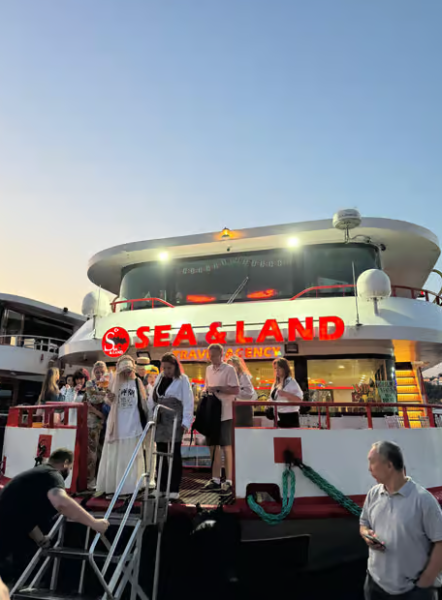 Istanbul: Bosphorus Sightseeing Cruise with Sunset Option | ®ExcursionMania