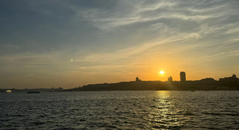 Istanbul: Bosphorus Sightseeing Cruise with Sunset Option | ®ExcursionMania