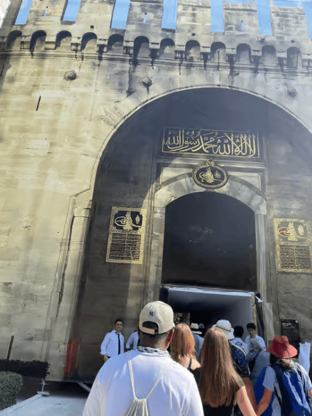 Istanbul: Topkapi and Harem Tour with Skip-the-Line Ticket | ®ExcursionMania
