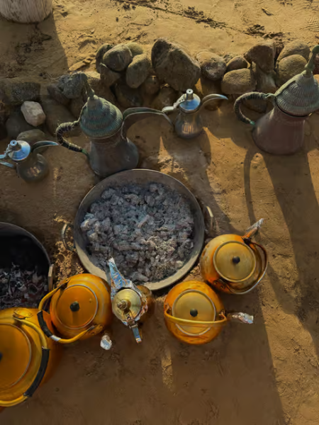 Dubai: Desert Safari, Quad Bike, Sandboarding, Camels & BBQ | ®ExcursionMania