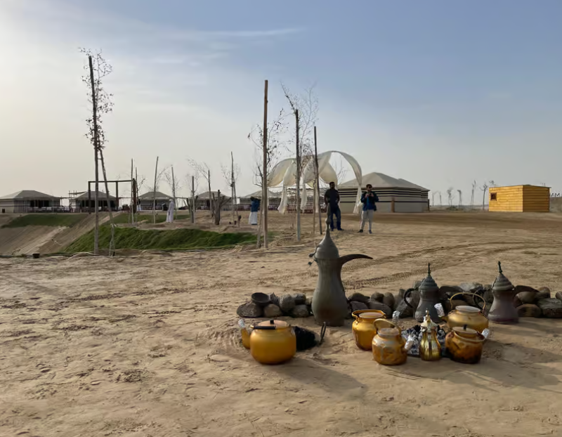 Dubai: Heritage Safari, Camel Ride & Al Marmoom Oasis Dinner | ®ExcursionMania