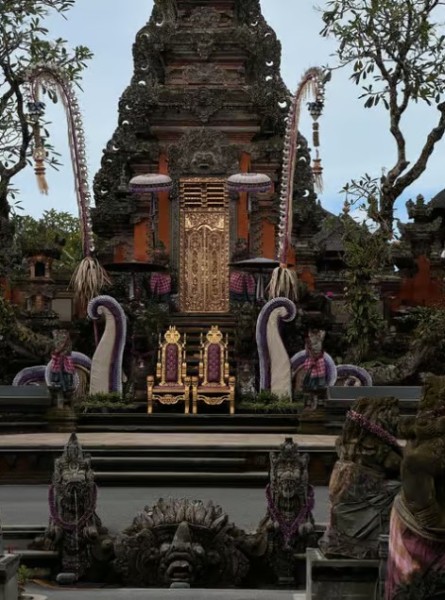 From Bali: Saraswati Temple Monkey Forest Ubud Waterfalls | ®ExcursionMania