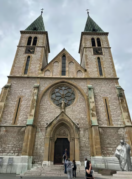 Sarajevo: Old Town & Fortress Tour & Trebevic Cable Car Ride | ®ExcursionMania