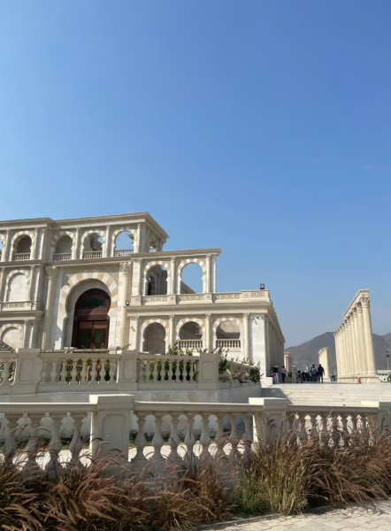 Dubai: Dubai: Sheikh Zayed Mosque, Fujairah and Khorfakkan Tour | ®ExcursionMania