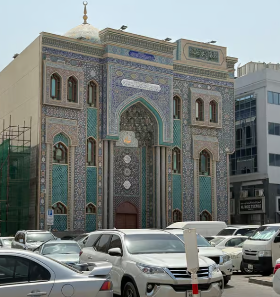 Dubai Old Town: Street Food, Creek, Souks & Emirati House | ®ExcursionMania