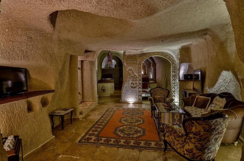 Antalya Cappadocia  2-Day Tour With Cave Hotel & Balloon Tour | ®ExcursionMania