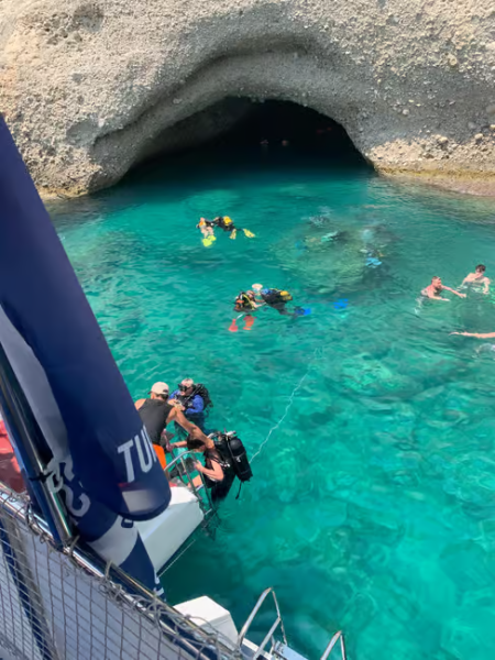 Kemer Scuba Diving Experience: 2 Dives, Lunch & Transfer | ®ExcursionMania