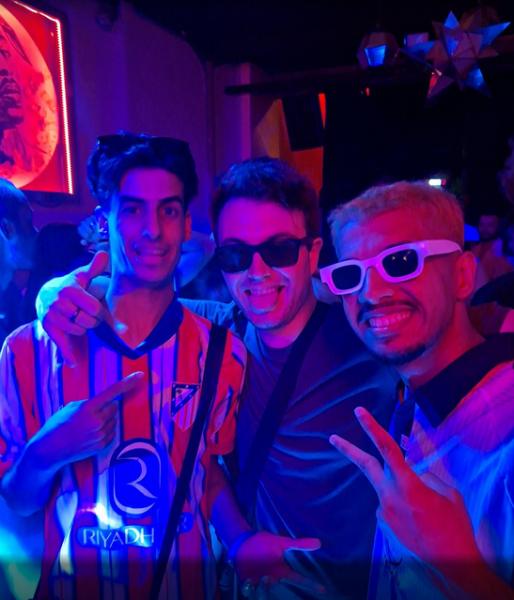 Istanbul: Party Pub Crawl with Party Bus | ®ExcursionMania