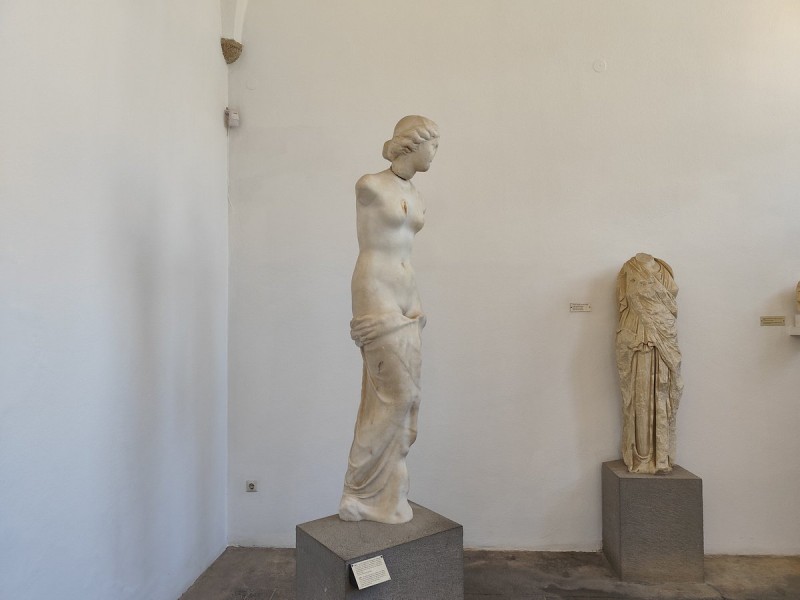 Fethiye: Fethiye to Rhodes By Fast Ferry: Sun Sea and History | ®ExcursionMania