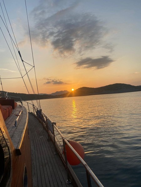 3-Hour Private Sunset Boat Tour With Dinner in Bodrum | ®ExcursionMania