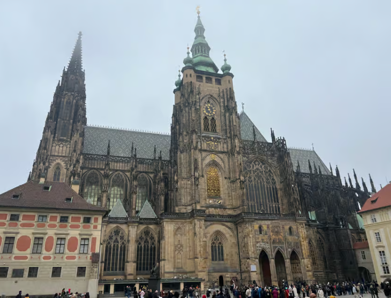 Prague: Skip-the-line Castle Ticket and Optional Audio Guide | ®ExcursionMania
