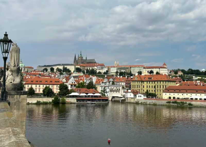 Prague: 3-Hour Walking Tour of Old Town & Prague Castle | ®ExcursionMania