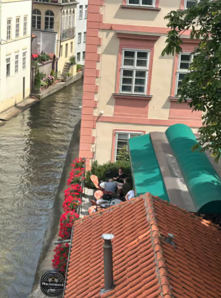 Prague: 3-Hour Walking Tour of Old Town & Prague Castle | ®ExcursionMania